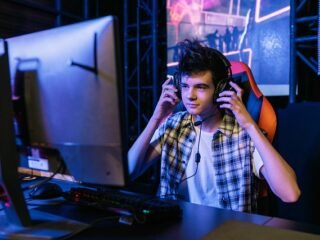 The E-Sports Boom: Why It's More Than Just a Trend